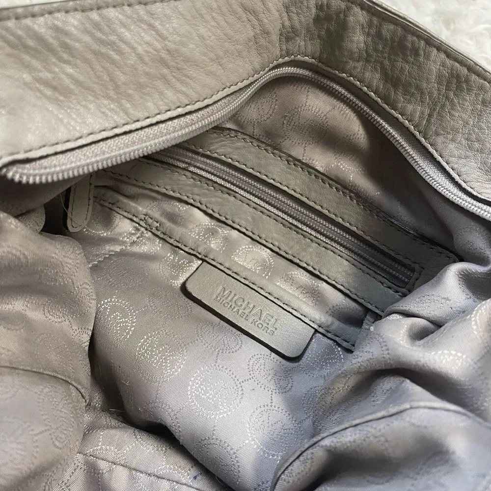Michael Kors Gray Slouchy Leather Satchel/Shoulder Bag silver tone hardwares.